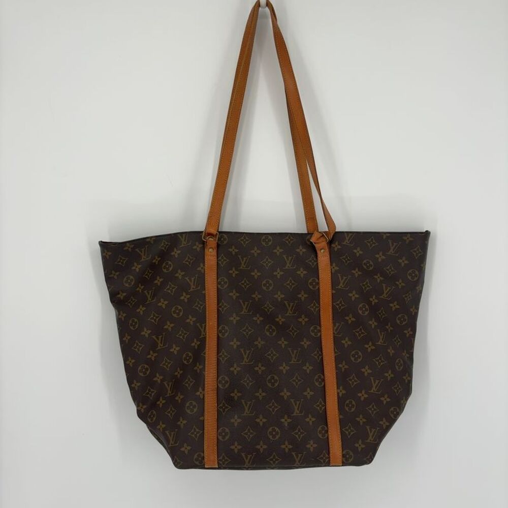 Louis Vuitton Monogram Canvas Large Tote